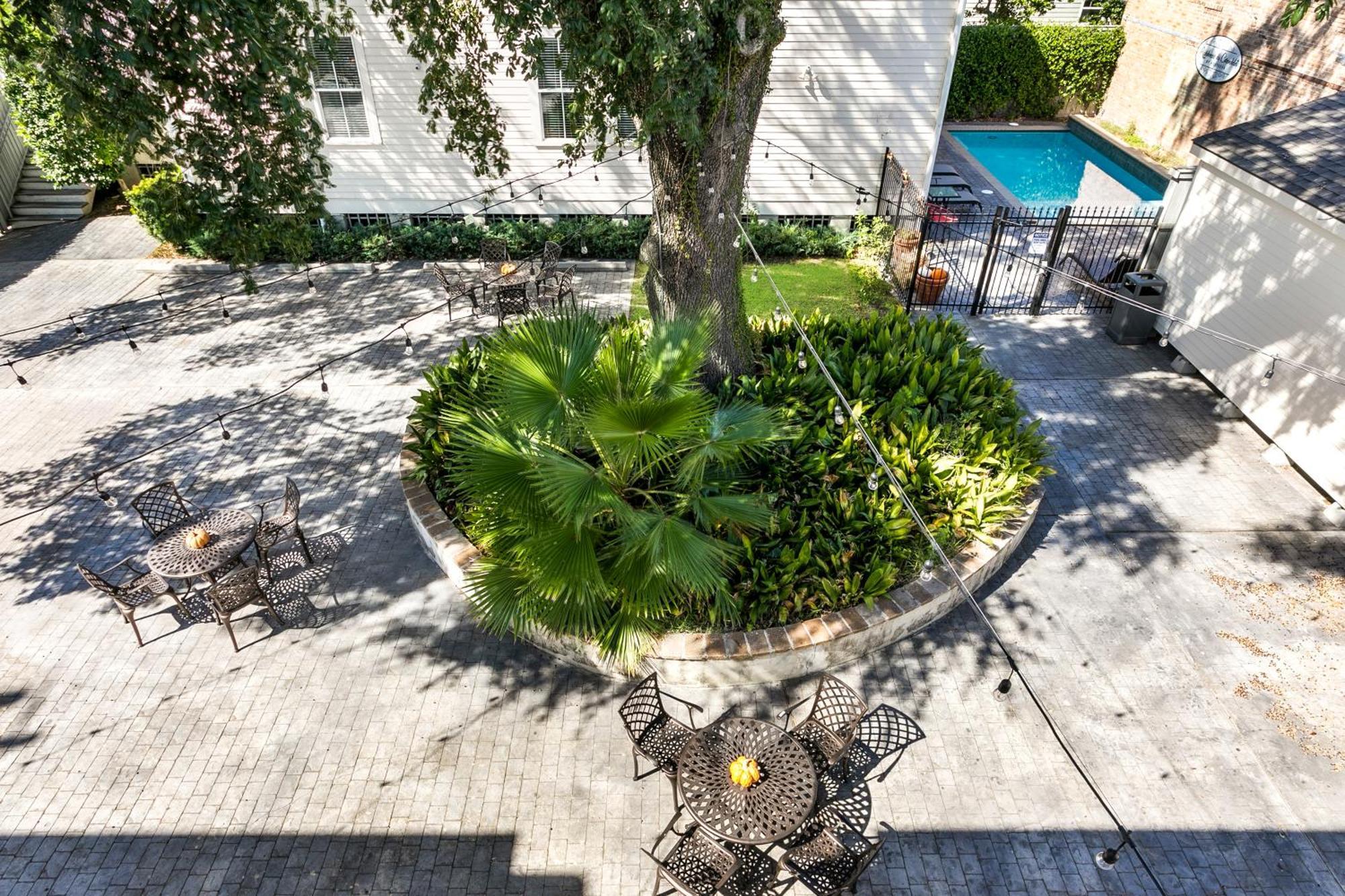 Amazing 3Br Cottage Off St Charles With Pool Новый Орлеан Экстерьер фото