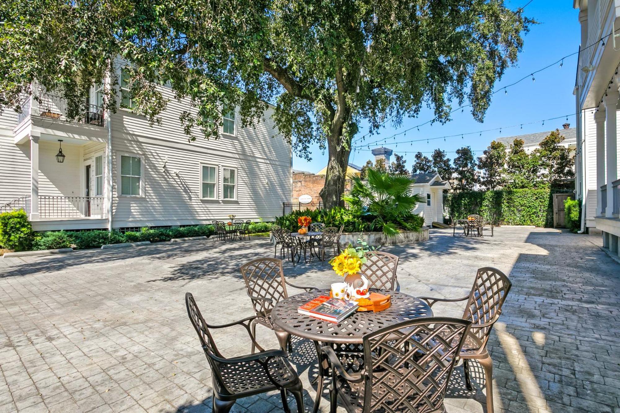 Amazing 3Br Cottage Off St Charles With Pool Новый Орлеан Экстерьер фото